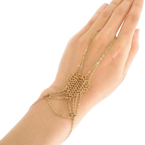 BCBGeneration Jewelry - BCBGENERATION DAINTY BRACELET HARNESS FINGER GOLD